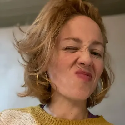 Erika Christensen profile