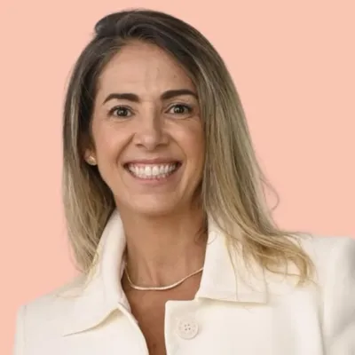 Erika Neuhaus profile