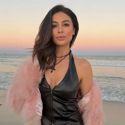 Erika Soto Weiss profile