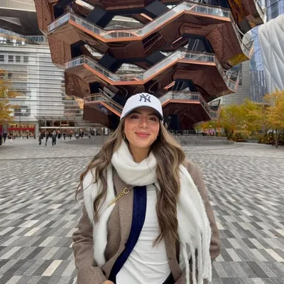 Erika Velazquez profile