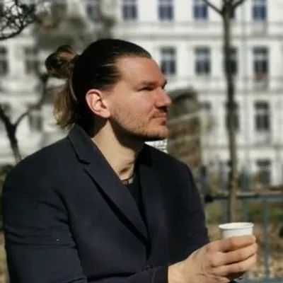 Erik Schmidt profile