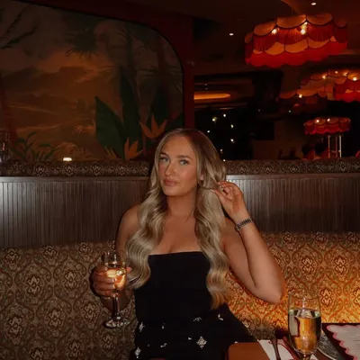 Erin Bowyer ♡ profile
