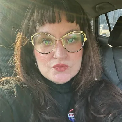 Erin Jean Warde profile