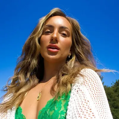 ERIN-LOUISE CAMILLERI profile