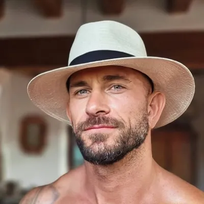 Ernesto Aguilar profile