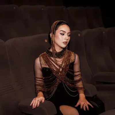 Ersya Aurelia profile