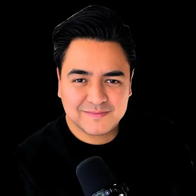 Emmanuel Sandoval profile