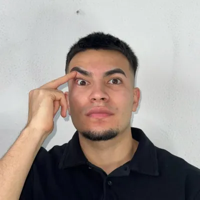 FreshhKeriias🧊😶🌫️ profile