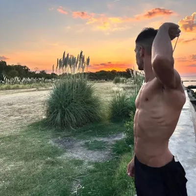 Esequiel profile