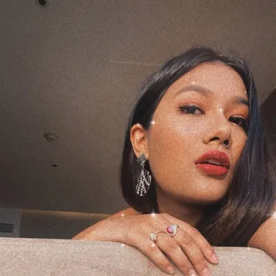 Esha Khadka Chowdhry profile