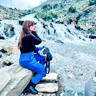 Esha Ali profile