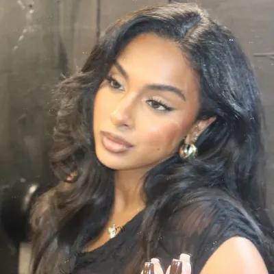 Esha - Avantha Naidoo⚡️ profile