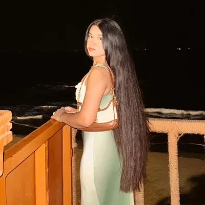 Esha Thakur profile