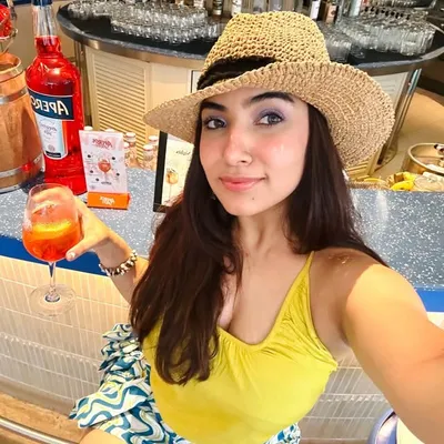 Eshika Kaur Nirula ๐ profile