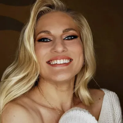 Sara Eskenazi profile
