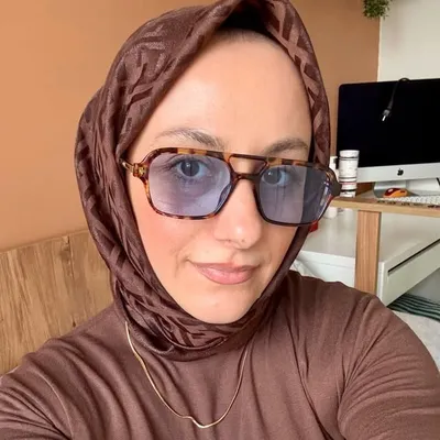 Esma Altınkılıç profile