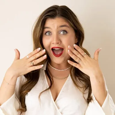 Dr. Esmé Louise James profile