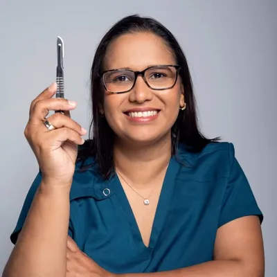 Dra Melissa Echenique Gazzotti profile