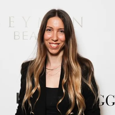 Esra Tekkaya profile