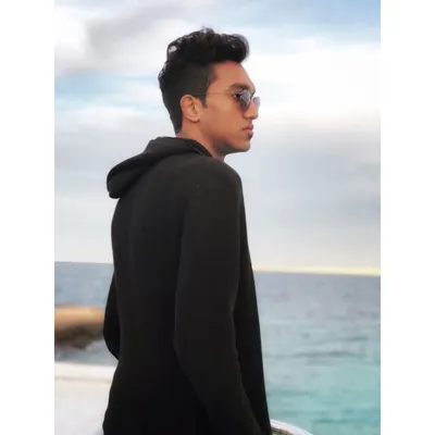 ๐๐ฌ๐ฌ๐๐ฆ ๐๐ซ profile