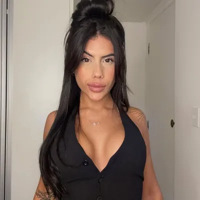 Esther Lemos profile