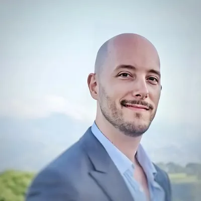 Esteban Belmonte profile