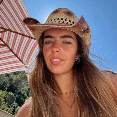ESTEFI MERELLES profile