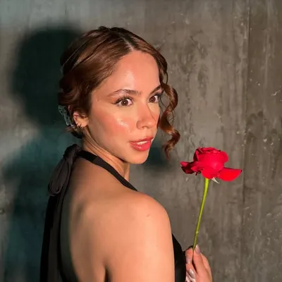ESTEFANÍA profile