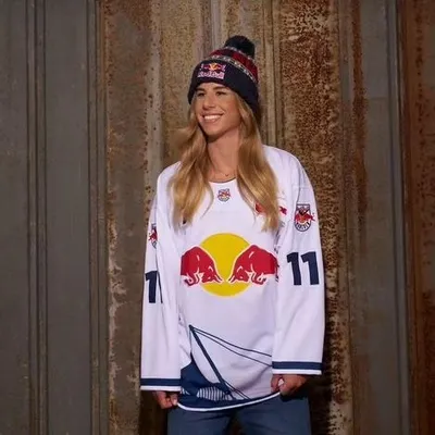 Ester Ledecká profile