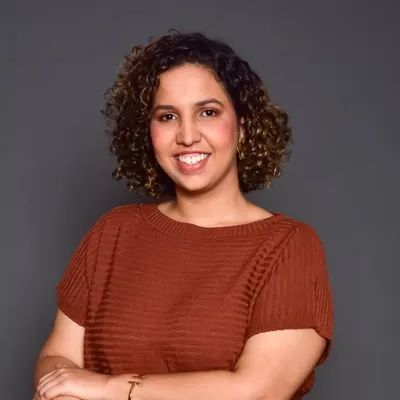 Julia Arruda | Esteticista profile
