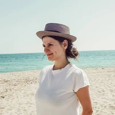 Esther Ilg profile