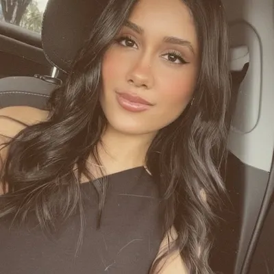 Esther Macêdo profile