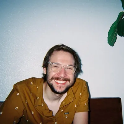 Ethan Saxe profile