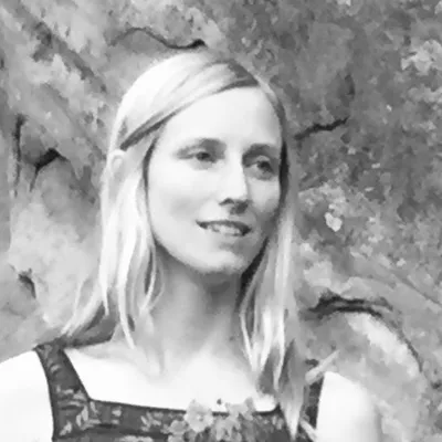 Juliana McCarthy profile