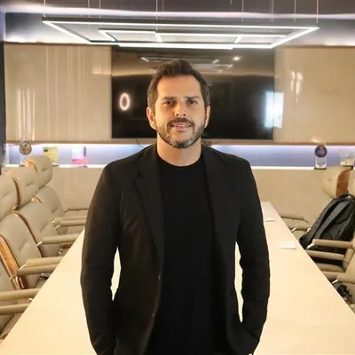 Eduardo Torres Magalhaes profile