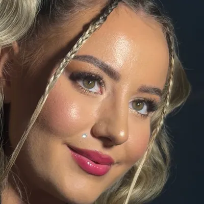 S H A D A ๐ profile