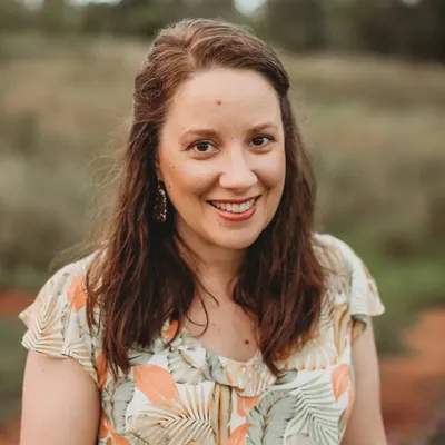 Eva Lewis profile