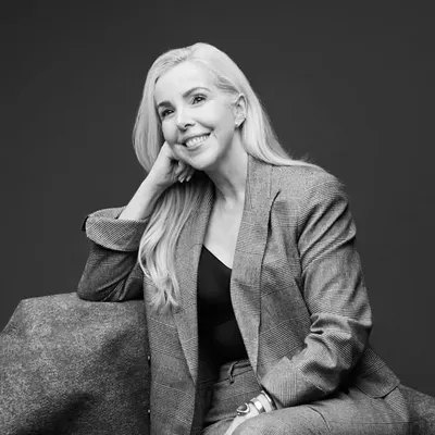 Eva Hughes profile
