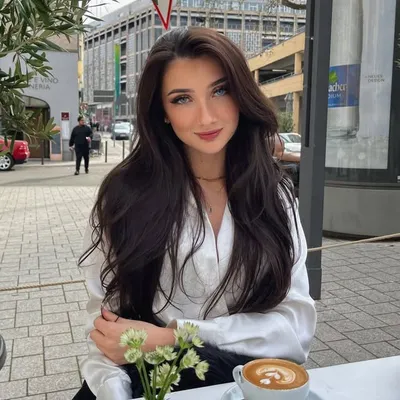 ÉVA SILVANI 🇫🇷 profile