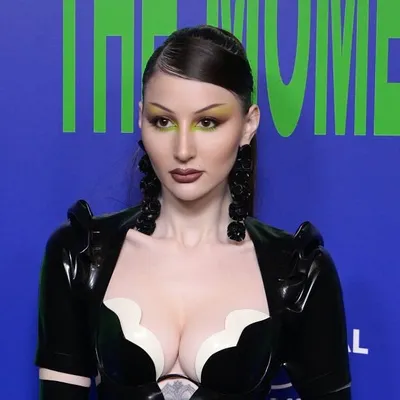 Eve profile