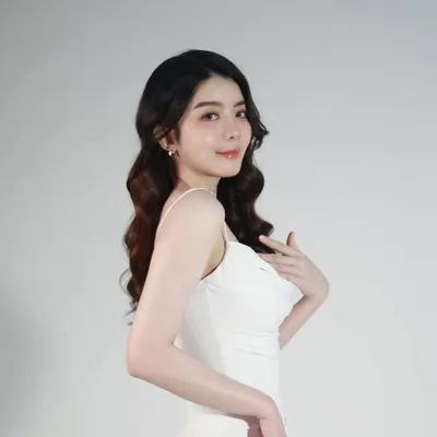 EVELYN C 小蔡总 profile