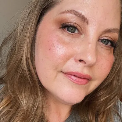 stephanie : beauty aficionado profile