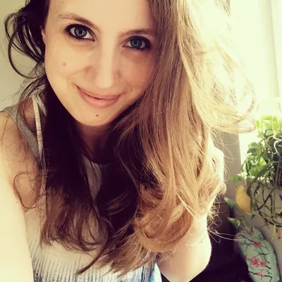 Veronique profile