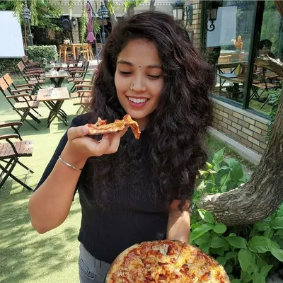 Mansi Bhardwaj profile