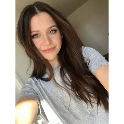 Eve Taylor | Makeup Artist profile