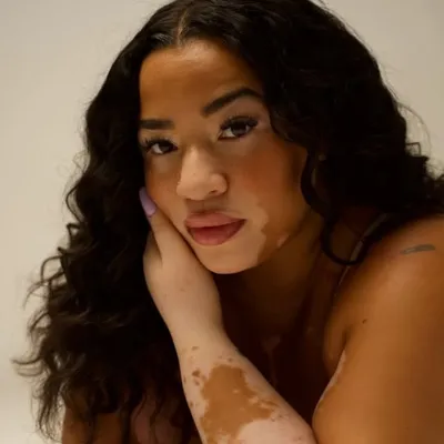 Yvette Mari profile