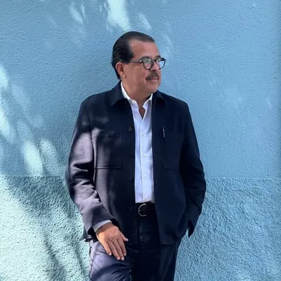 Eviel Pérez Magaña profile
