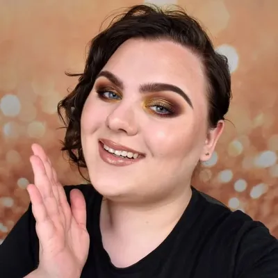 Ewa Makeup Artist (Self-taught) profile