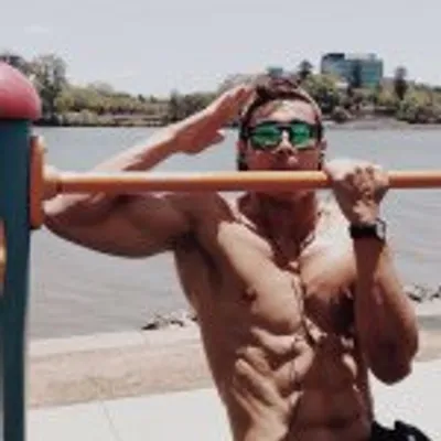 Zachary Lee profile