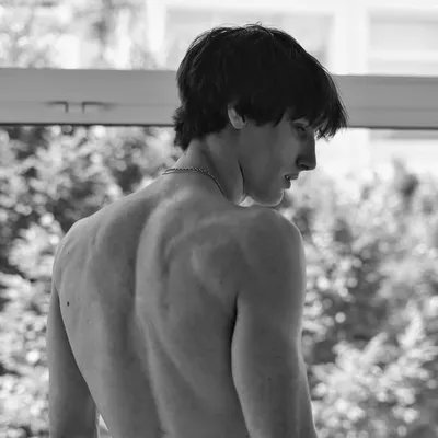 Leo Mel profile